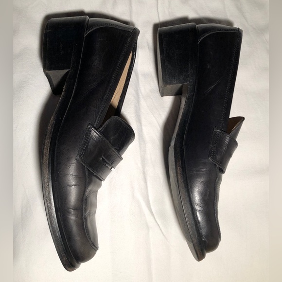 Browns Navy Heeled Loafer 9 - Picture 2 of 6